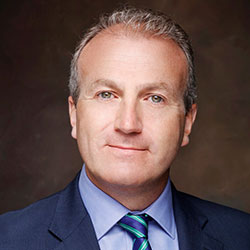  Julian Cook, Portfolio Specialist - US Equities, T. Rowe Price