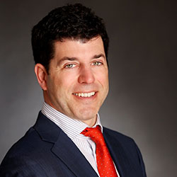 Robert Kaynor, co-gestore del fondo Schroder Isf Us Small and Mid Cap Equities