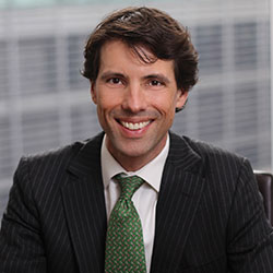 [Alex Araujo, gestore del fondo M&G (Lux) Global Listed Infrastructure