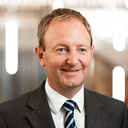  Mark Versey, ciò di Aviva Investors Real Assets