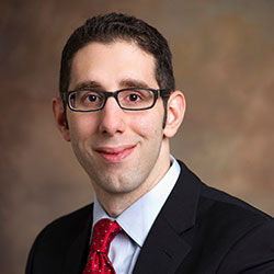 Samy Muaddi, gestore del fondo T. Rowe Price Funds Sicav - Mercati emergenti Corporate Bond di T. Rowe Price