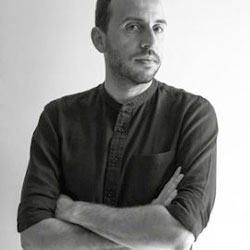 Filippo Santelli, giornalista di Repubblica corrispondente da Pechino nel pieno della pandemia e autore del libro “La Cina non è una sola”