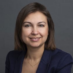 Blerina Uruci, Us economist di T. Rowe Price