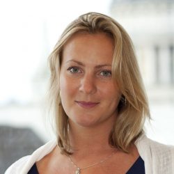 Hannah Piper, gestore del fondo Schroder Isf italian equity di Schroders