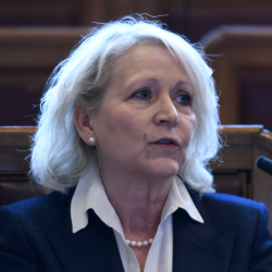 responsabile della divisione informazione emittenti di Consob