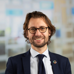 Thomas Page-Lecuyer, senior investment specialist Equities and Esg Strategies di Ofi Invest AmThomas Page-Lecuyer, senior investment specialist Equities and Esg Strategies di Ofi Invest Am
