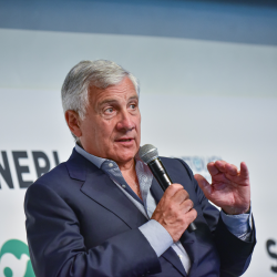 Antonio Tajani, ministro degli Esteri italiano